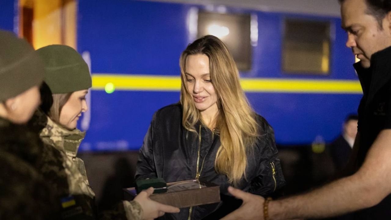 Jolie was due to visit Odesa, but Russian attack may have derailed trip — media