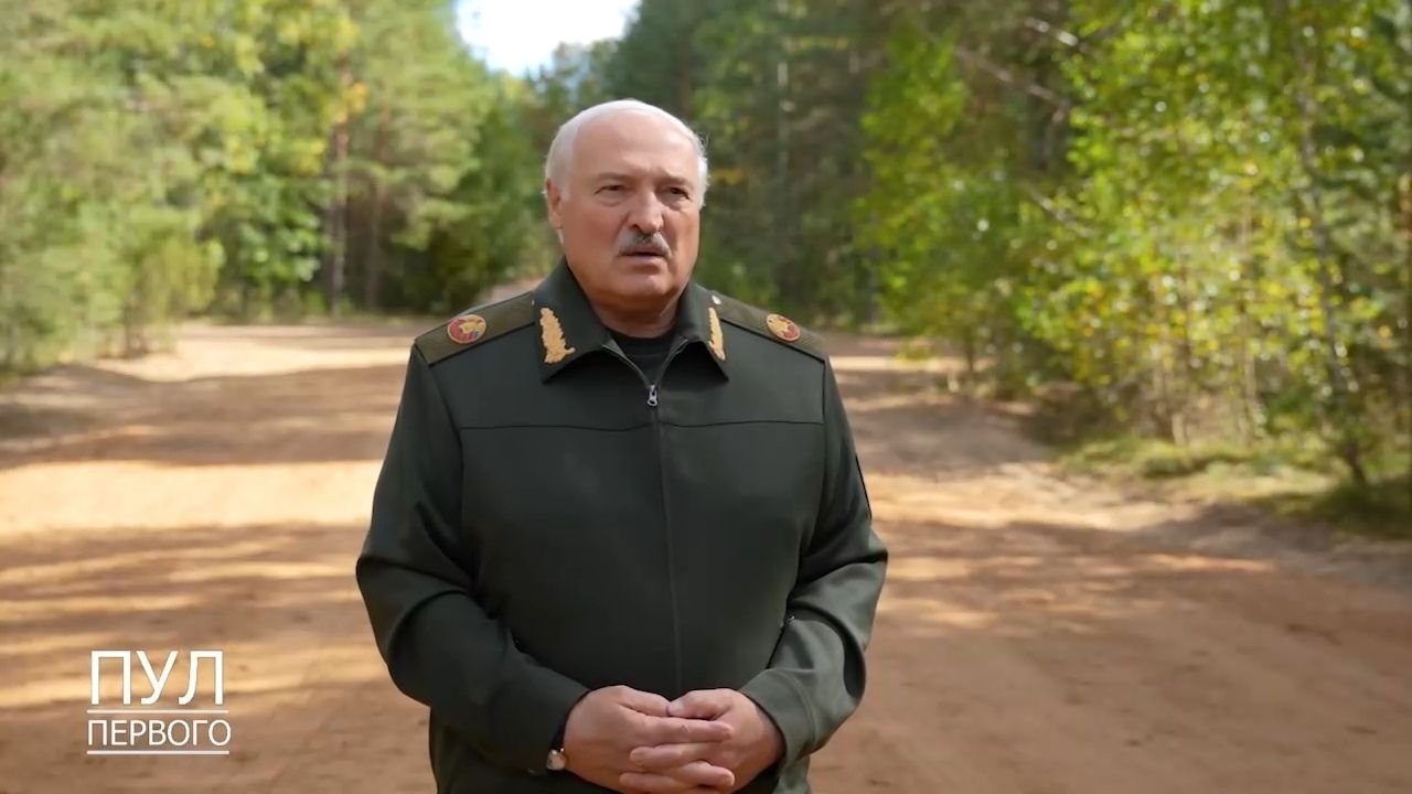 Lukashenko orders Belarusian army to prepare “as if for war”