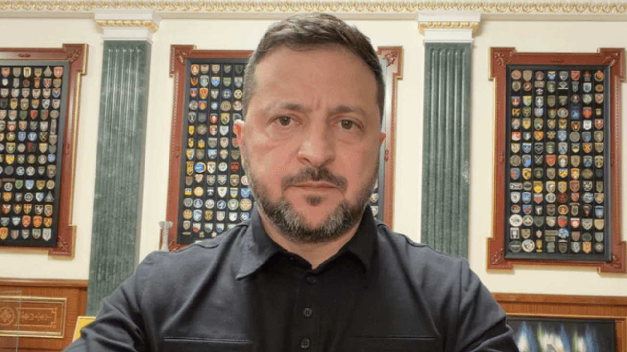 Russian skies are for drones, not civilian aircraft – Zelenskyy