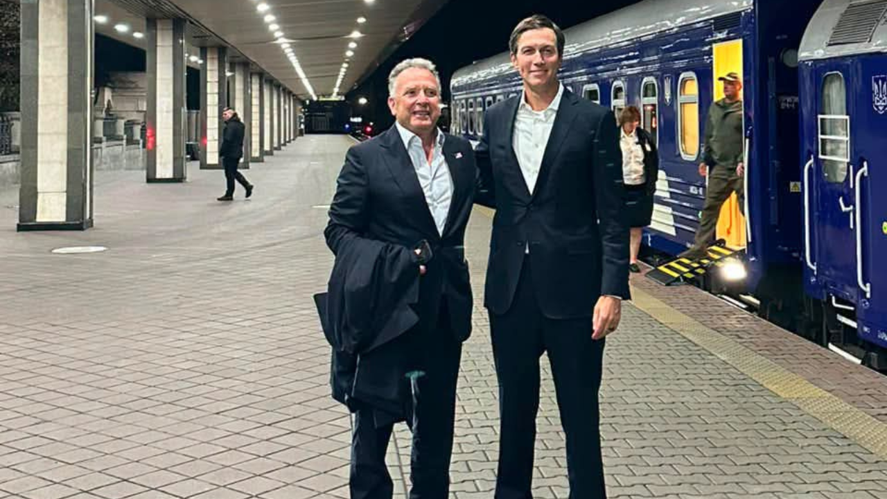 US envoys Witkoff and Kushner leave Kyiv aboard a special train
