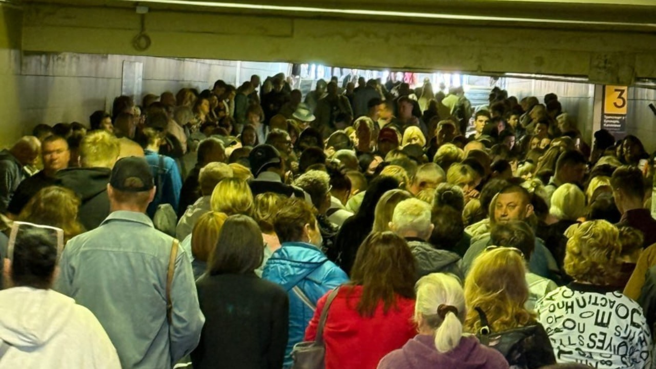 Kyiv faces another transport meltdown amid air raid alerts