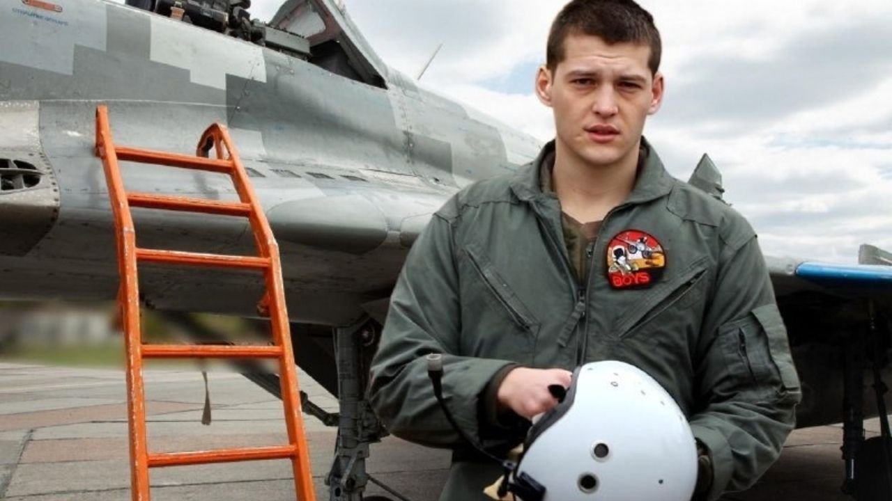 Ukrainian pilot from ‘Ghost of Kyiv’ brigade killed in combat